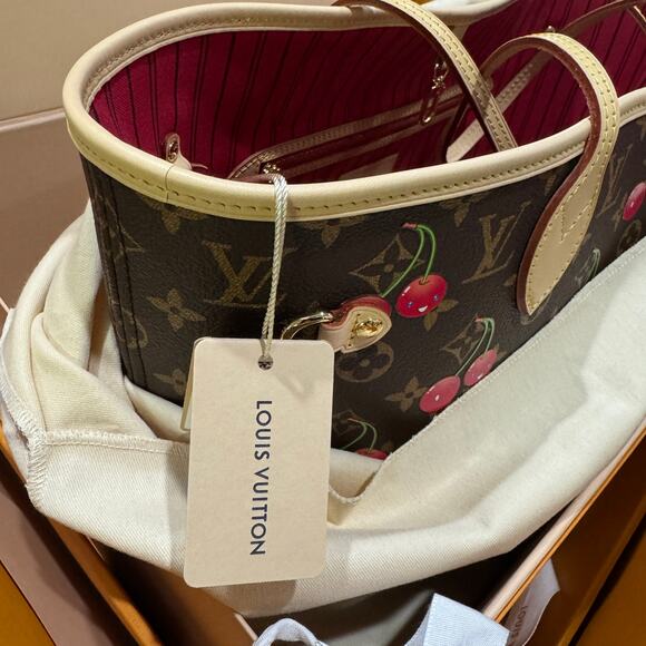 Louis Vuitton Cherries Neverfull Bag Murakami Monogram LV x TM Tote Rare NWT - Picture 10 of 14